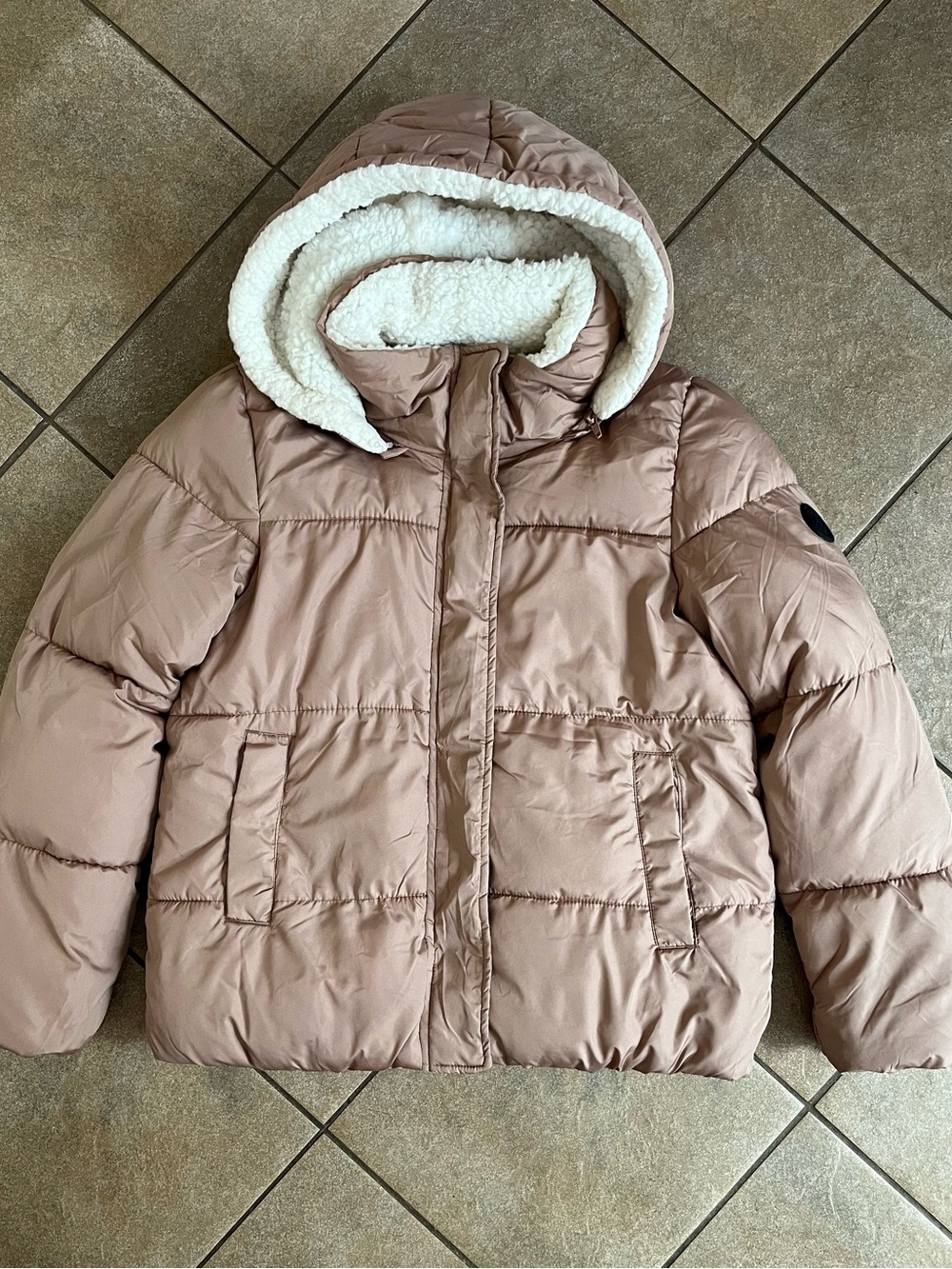 Madden Girl Dusty Rose Puffer Jacket with Sherpa Hood Size Small